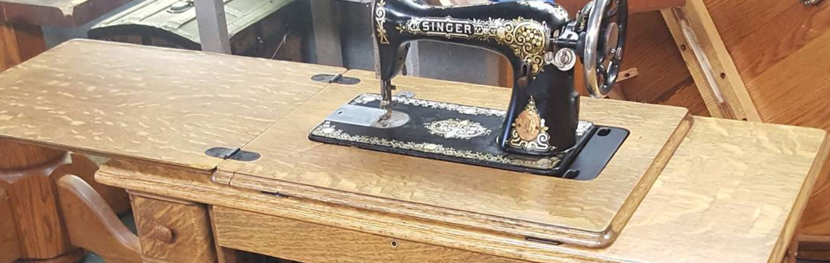 Singer Sewing Machine